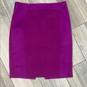 White House Black Market Pink Pencil Skirt Ribbed Knee-Length
